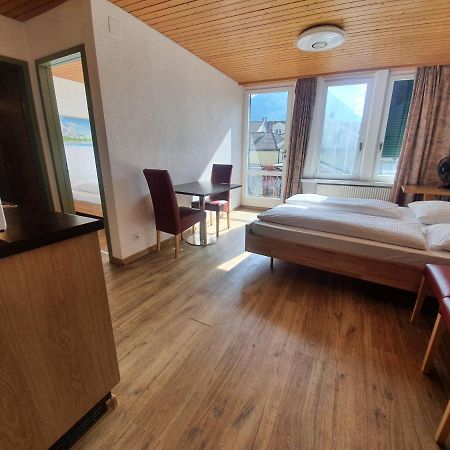 Downtown Apartment 9 Інтерлакен Екстер'єр фото